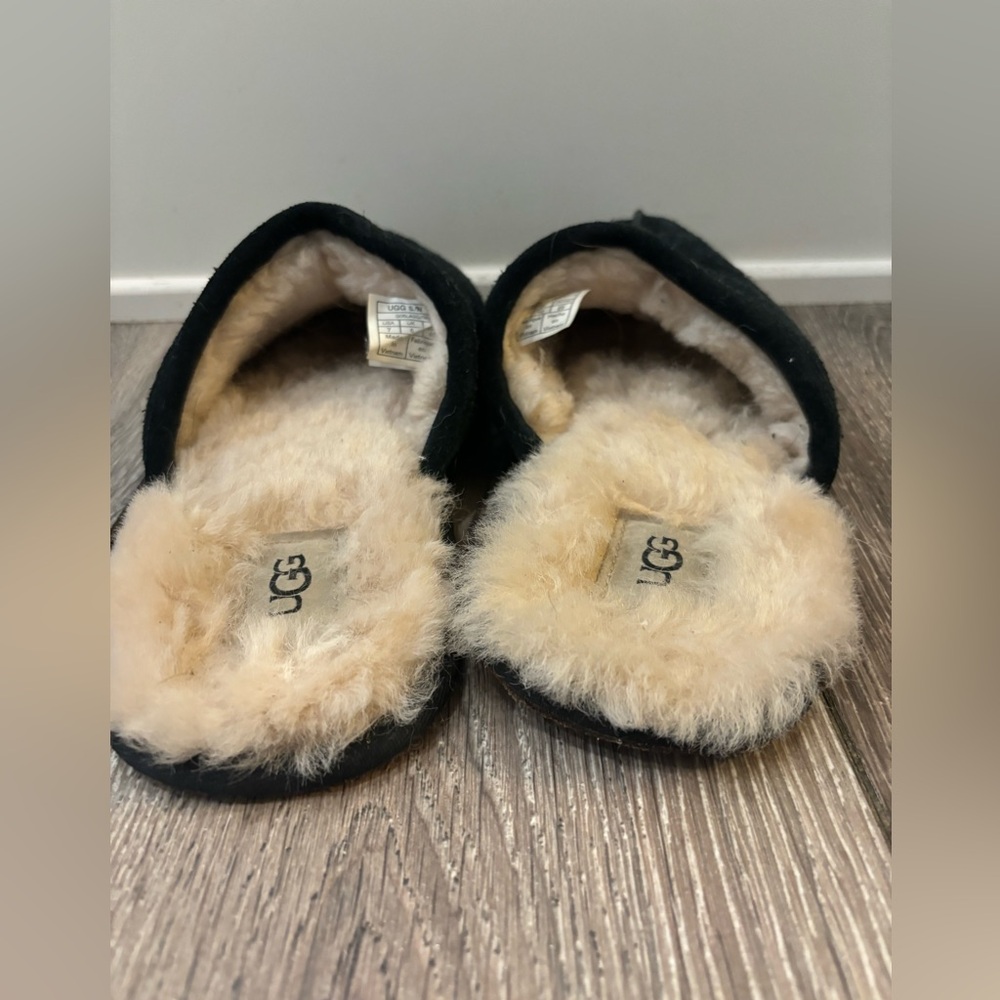 UGG Mens Scuff Slippers Black sz 7 - Picture 7 of 7